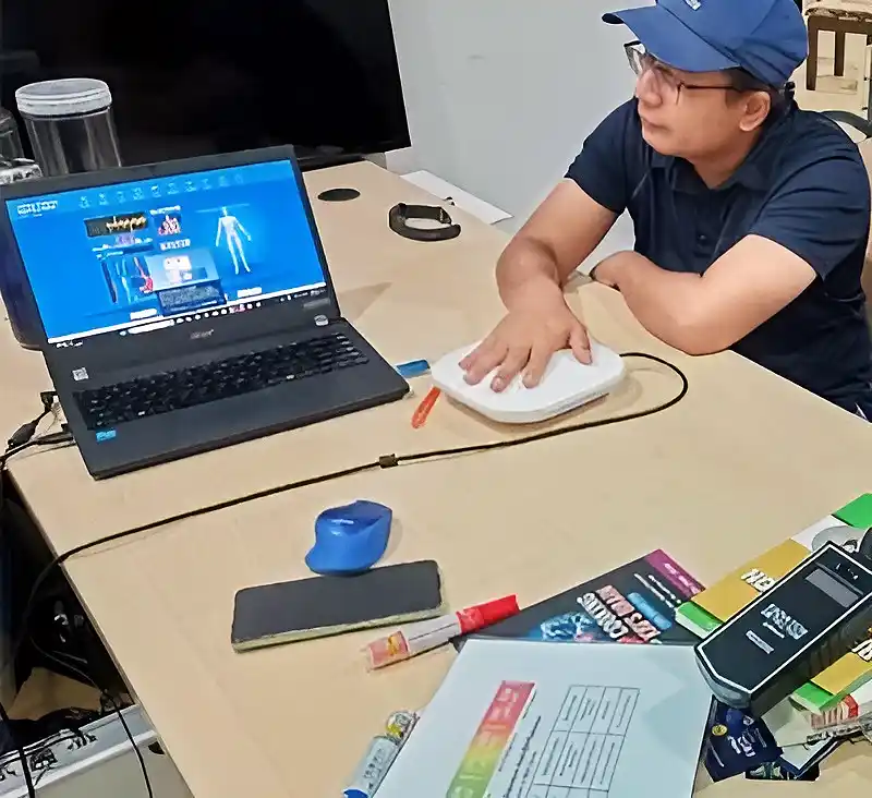 Analisis Kesihatan Bio Scan dan Pemeriksaan Darah Percuma Team AACI