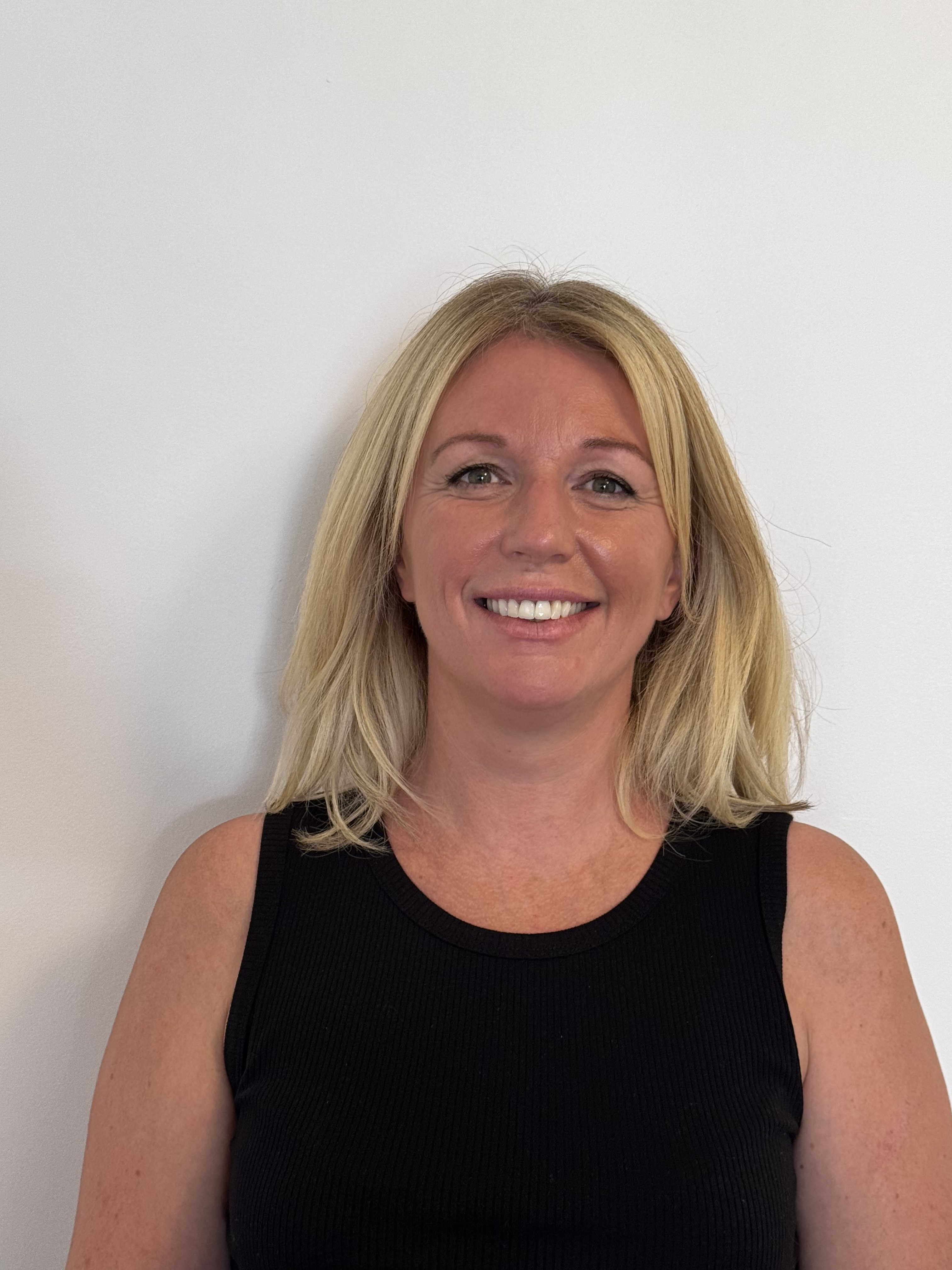 Clothilde, gestionnaire service client chez Courtiers For You