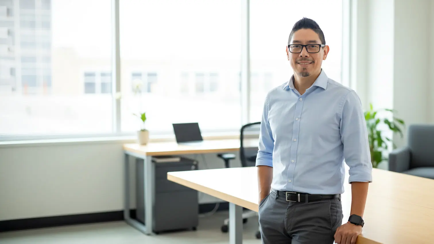 Carlos López, Diseñador de Experiencia de Usuario Senior y Project Manager certificado por Google.