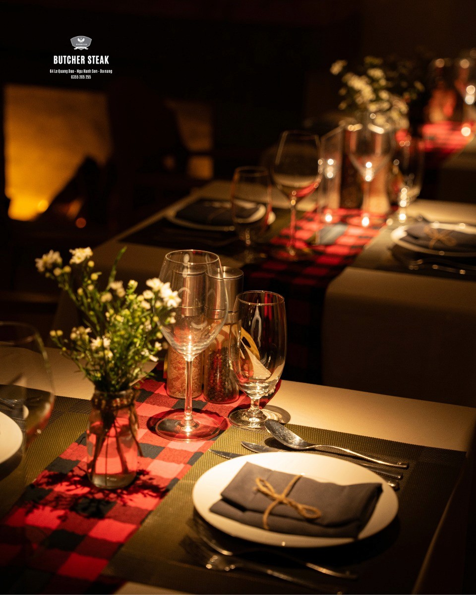 book-table section image