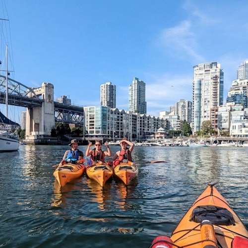 皮划艇和咖啡游览活动