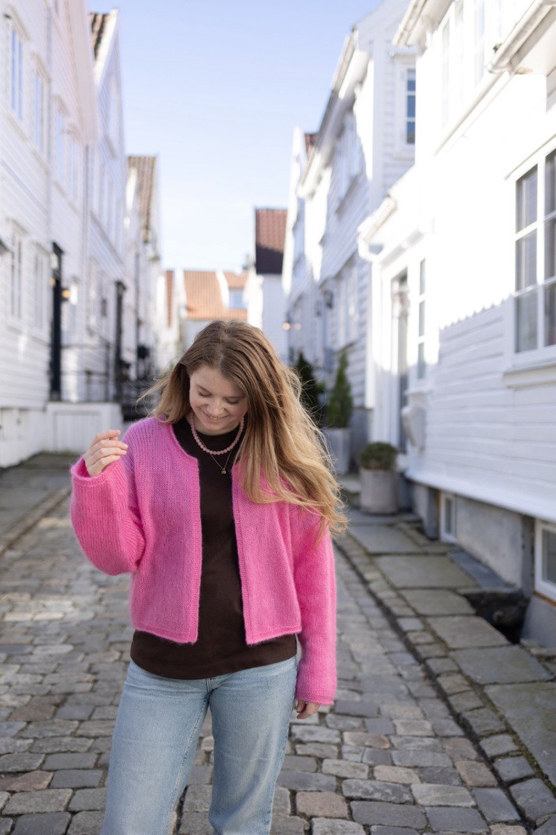 Lova Cardi knitting pattern, photo 2