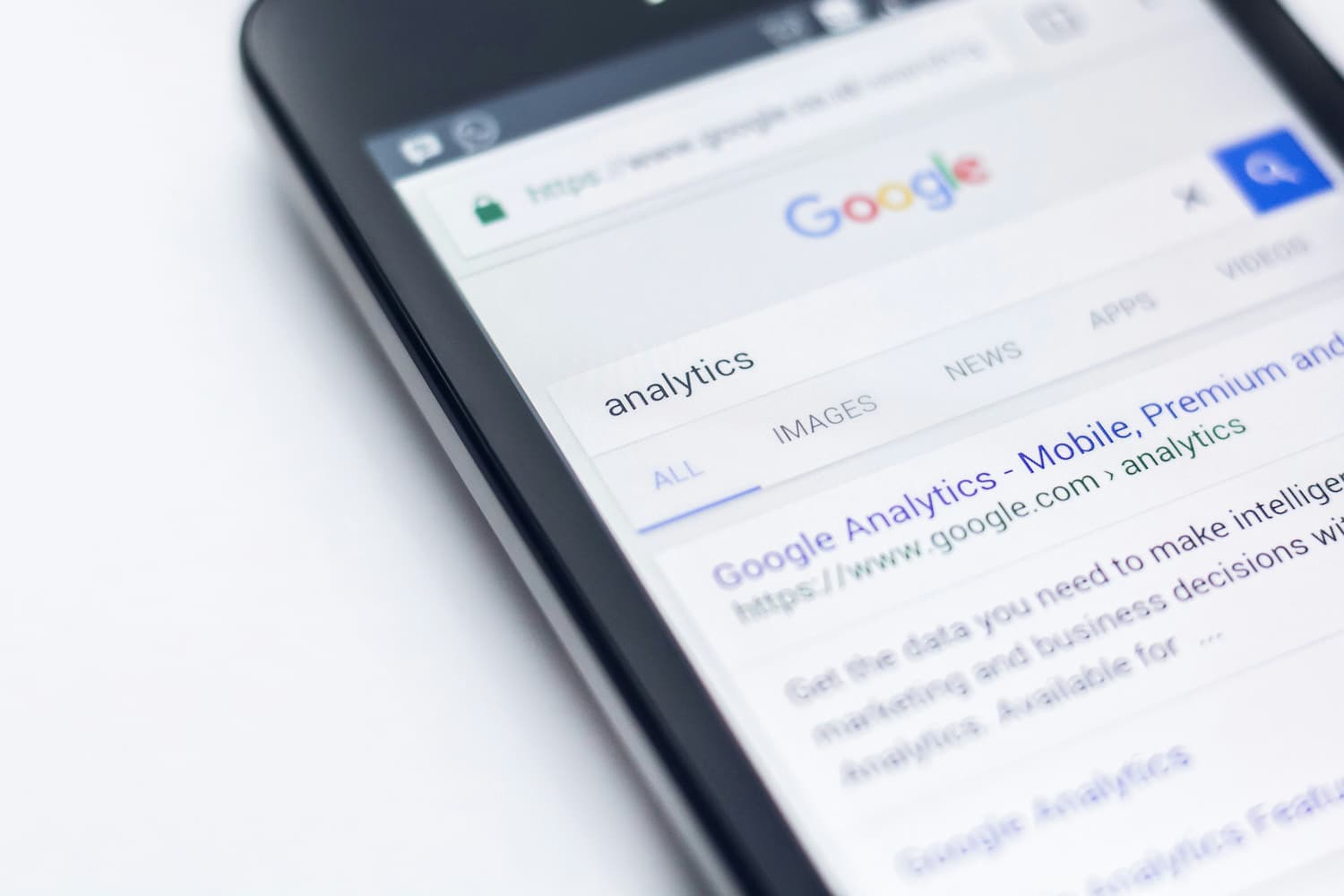 Why Your Google Ads Get Clicks But No Conversions