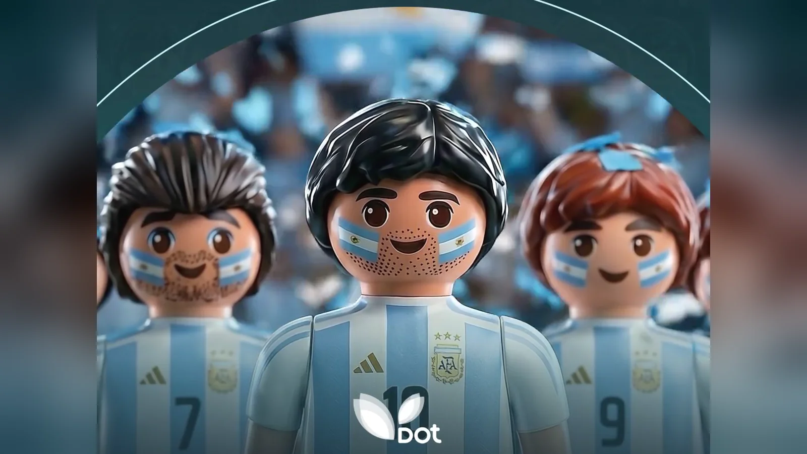 Tres Playmobil hinchas de la Selección con la cara pintada de celeste y blanco, en la promoción animada de DOT Baires Shopping