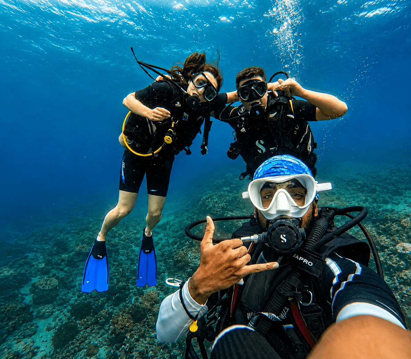 Scuba divers exploring Navy Island underwater reef in Trincomalee