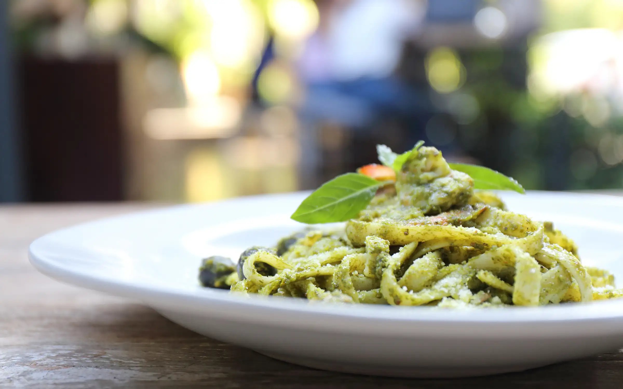 Pasta med hjemmelaget Pesto | Expa Travel