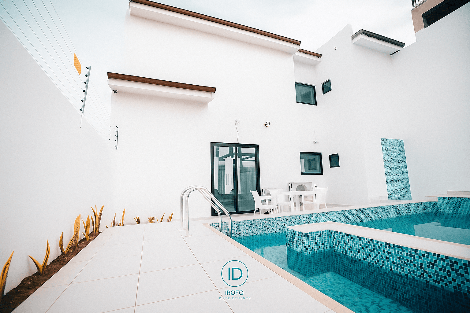 Irofo Collection Beach Villa
