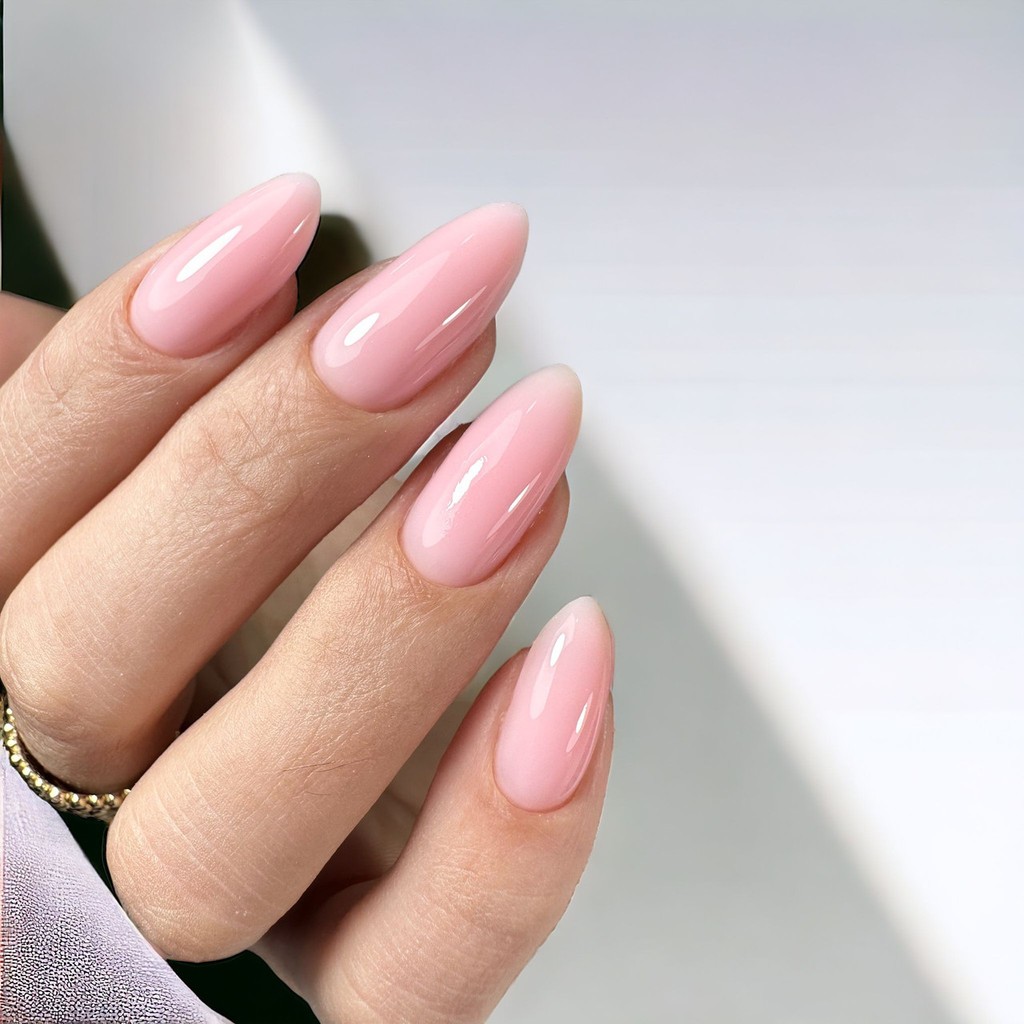 Nail salon near Downtown Naperville
