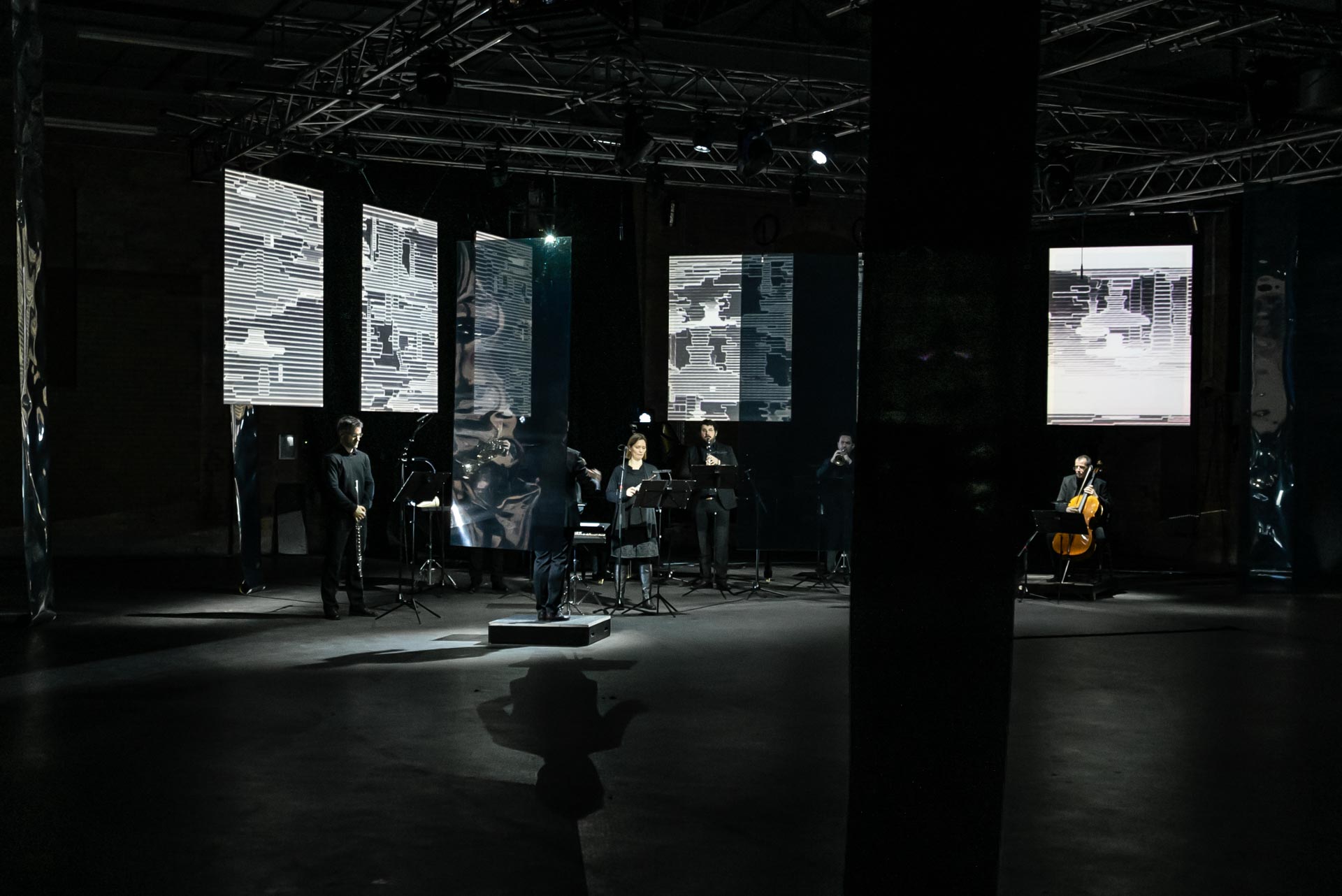 Reflect - augmented 360° interactive performance installation
