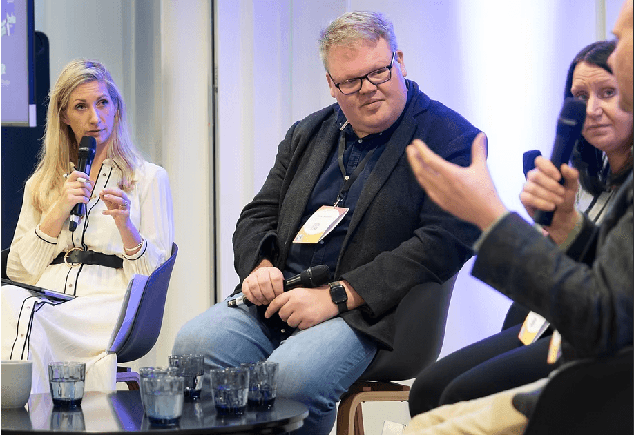 Evolve Grow - Speakers on a panel