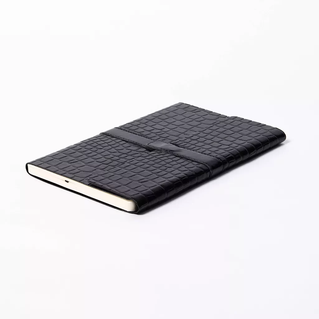 Custom A5 notebook with magnetic closure soft cover