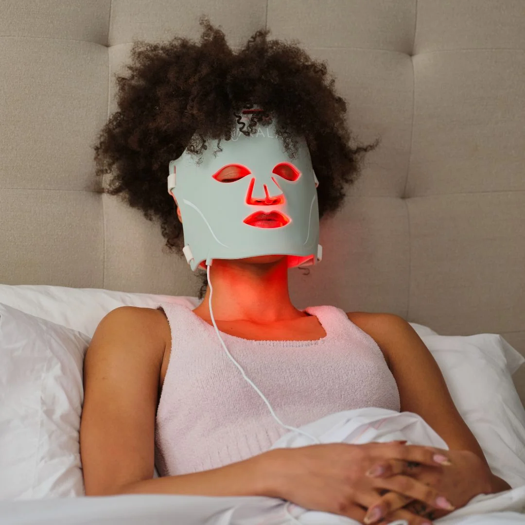 Red light therapy wellness device