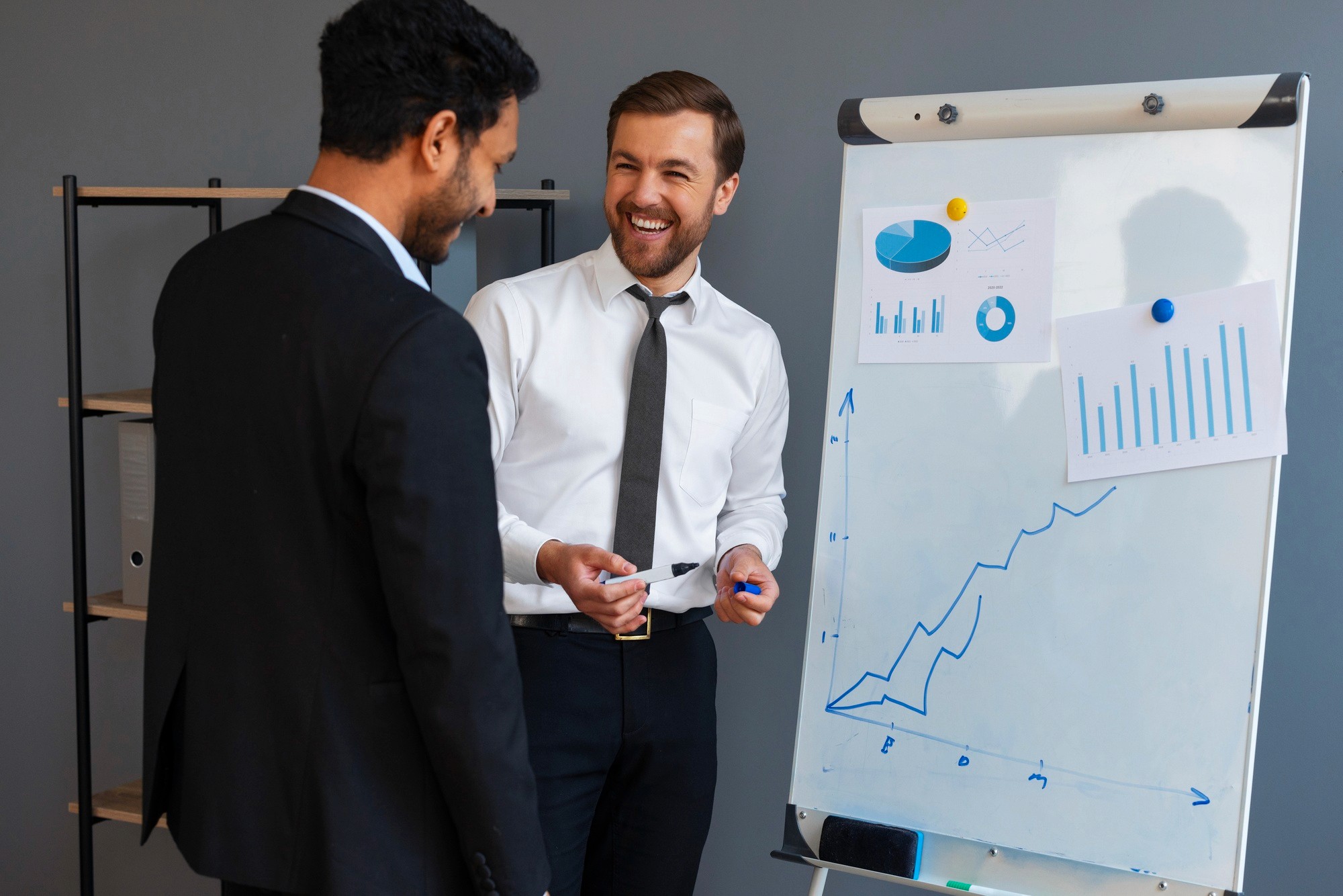 Discussing lead nurturing automation in a presentation