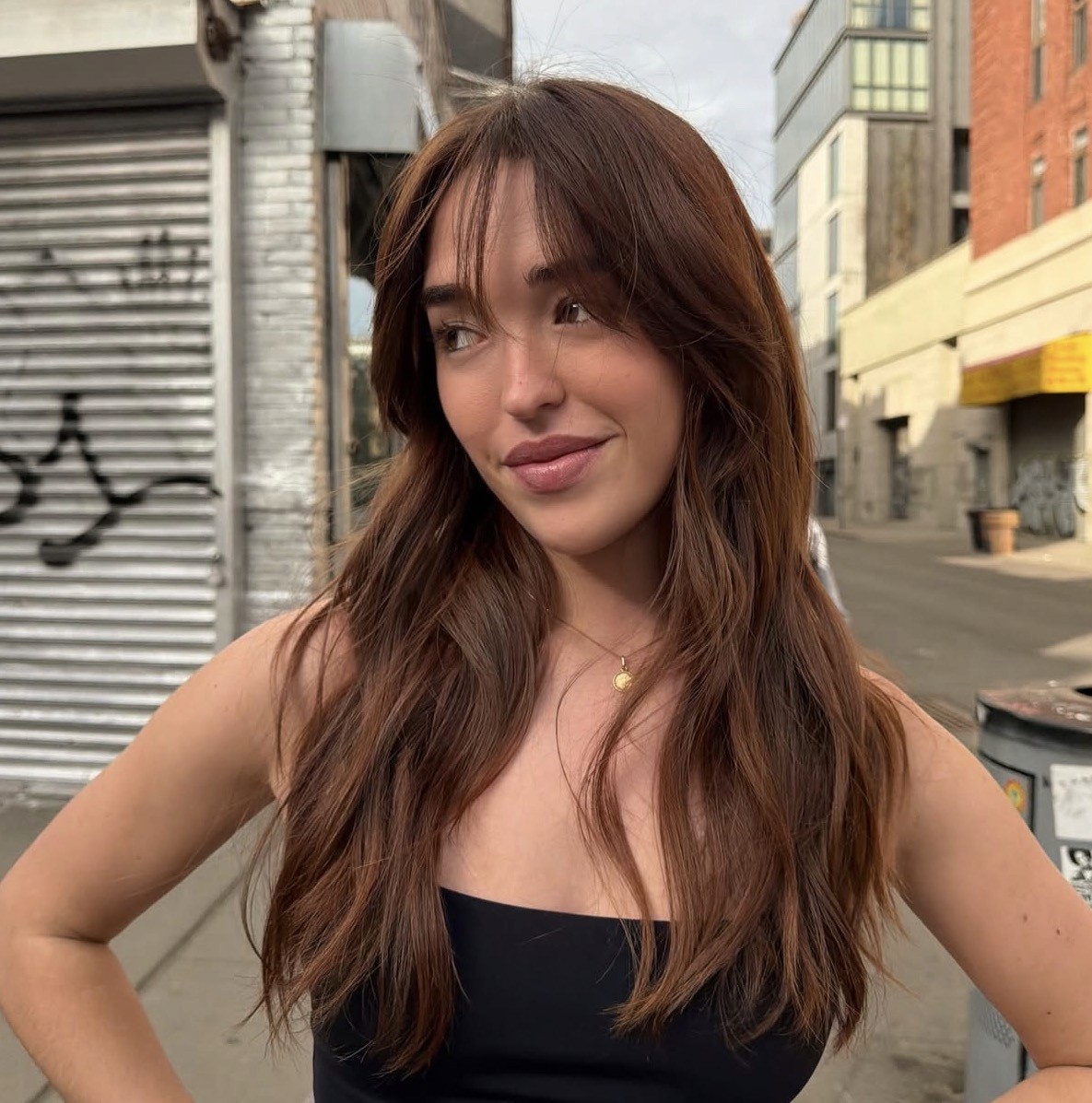 Lived-in brunette balayage with caramel ribbons, brunette hair specialist at Que Linda NYC, Lower East Side Manhattan salon