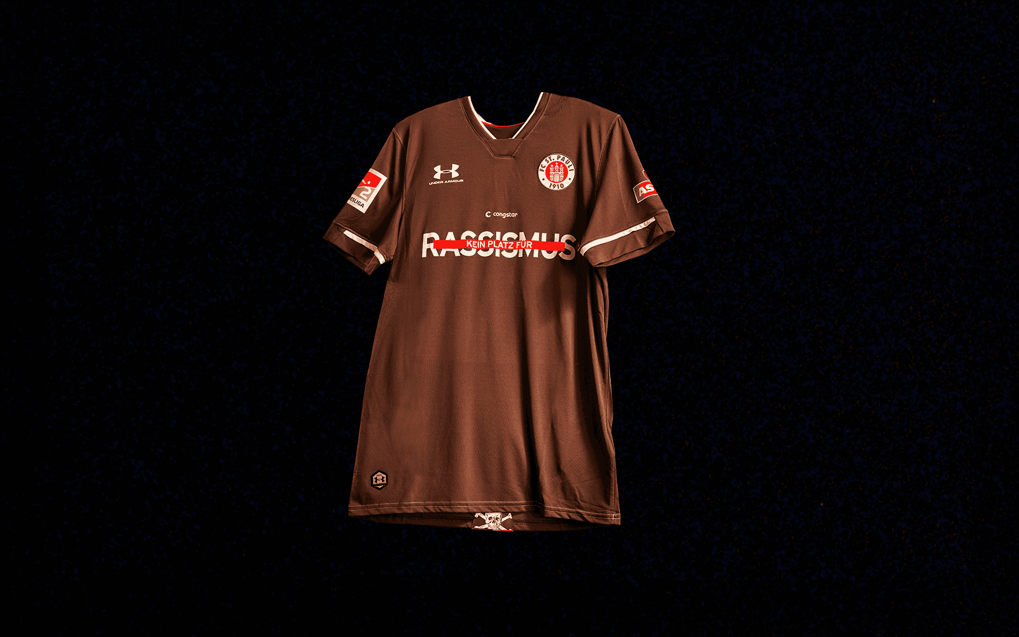 FC St. Pauli football jersey featuring the ‘No Room for Racism’ message in the congstar anti-racism campaign.