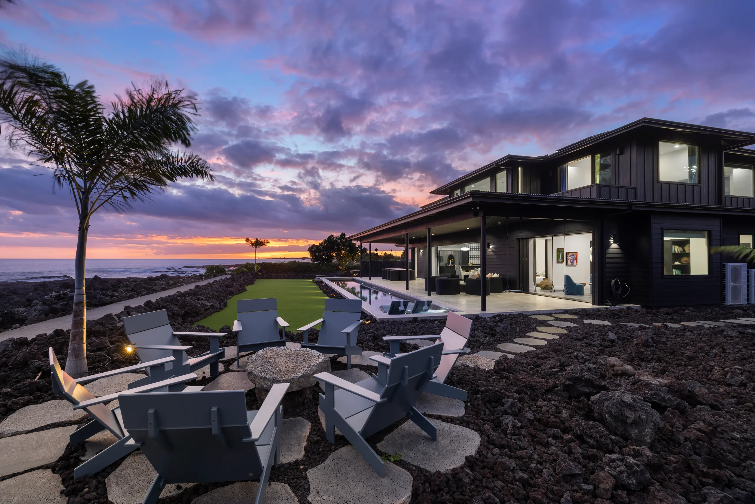 Custom luxury home built by Nicholson Hawaii on the Kona coast of Hawaii Island