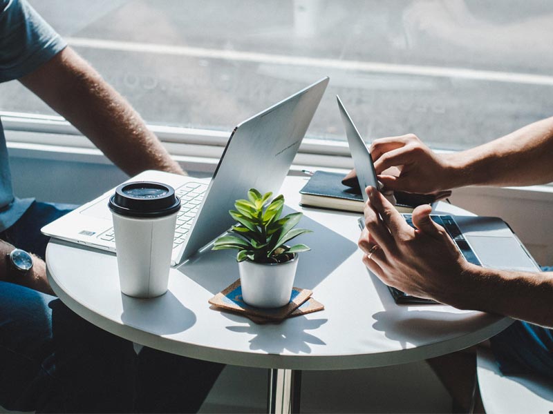 Rendez-vous client structuré facilitant la prise de décision à Biarritz et Anglet
