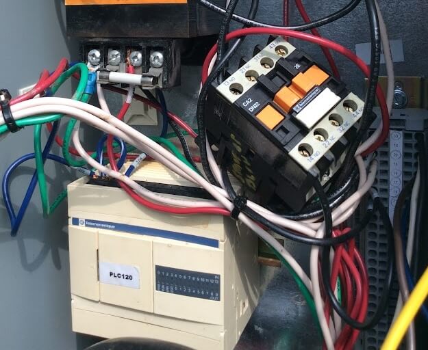 white and black light bulb