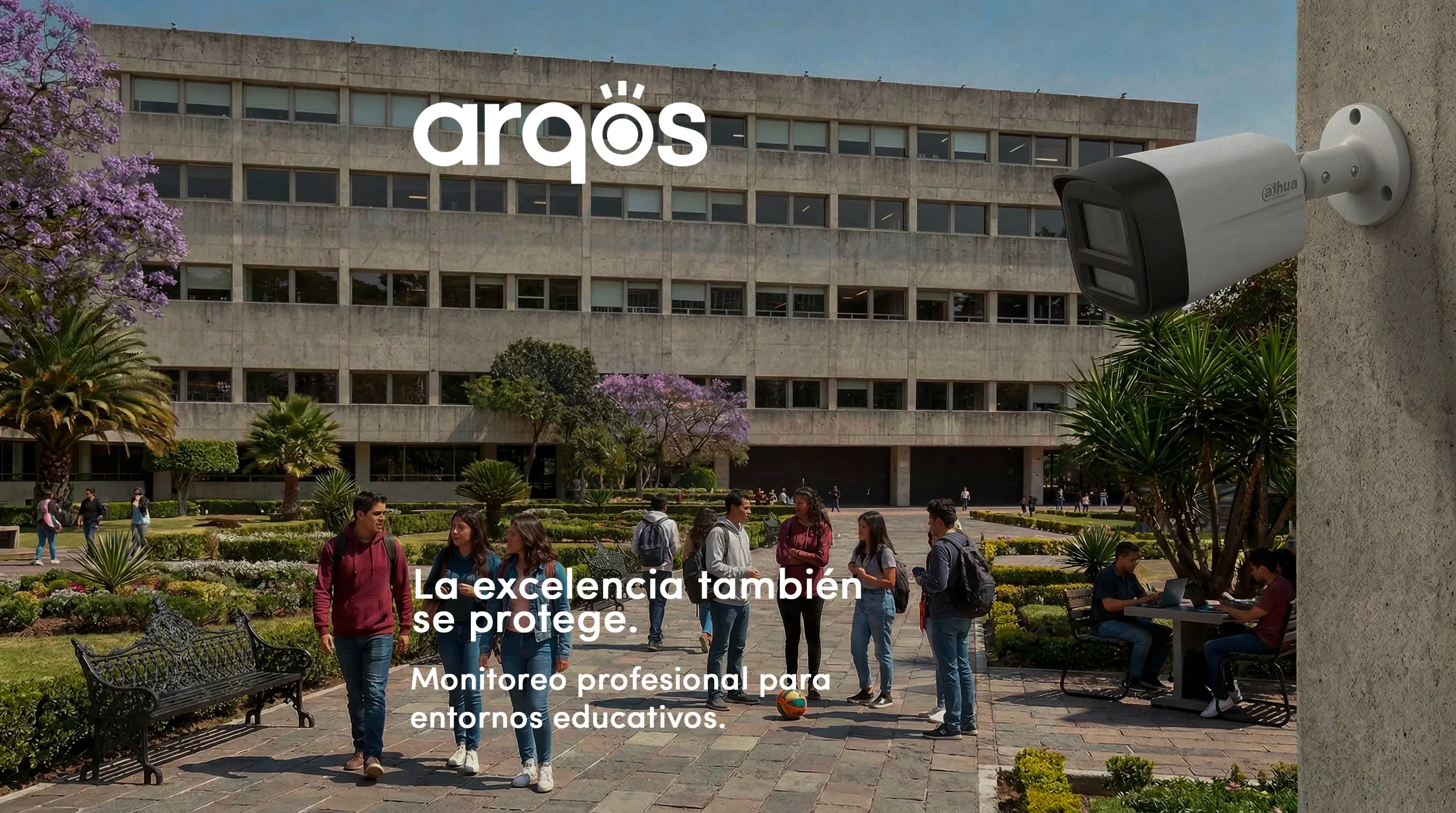 Sistema de videovigilancia profesional instalado en campus universitario en México para protección de estudiantes y continuidad operativa.