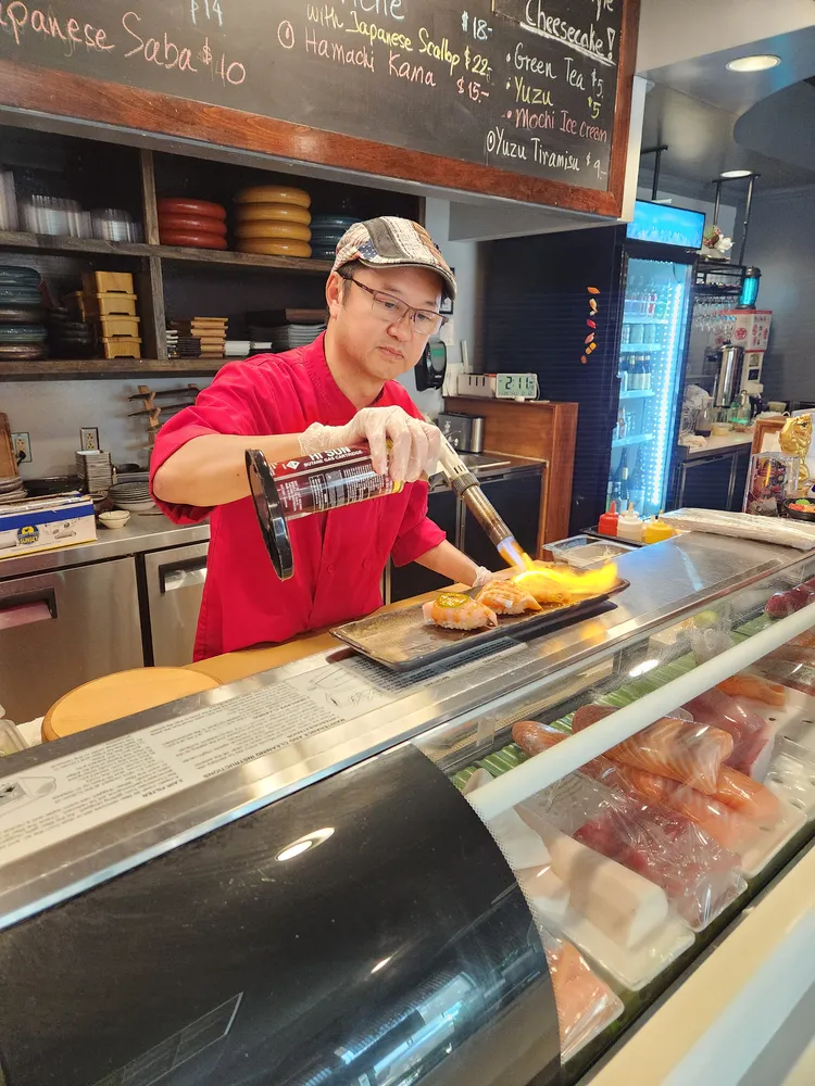 Akami Sushi Bar with Tucked Inside an Apex Gas Station, Akami Sushi Bar Makes Tuna Sing