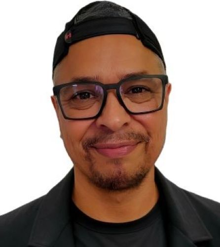 chris thompkins headshot