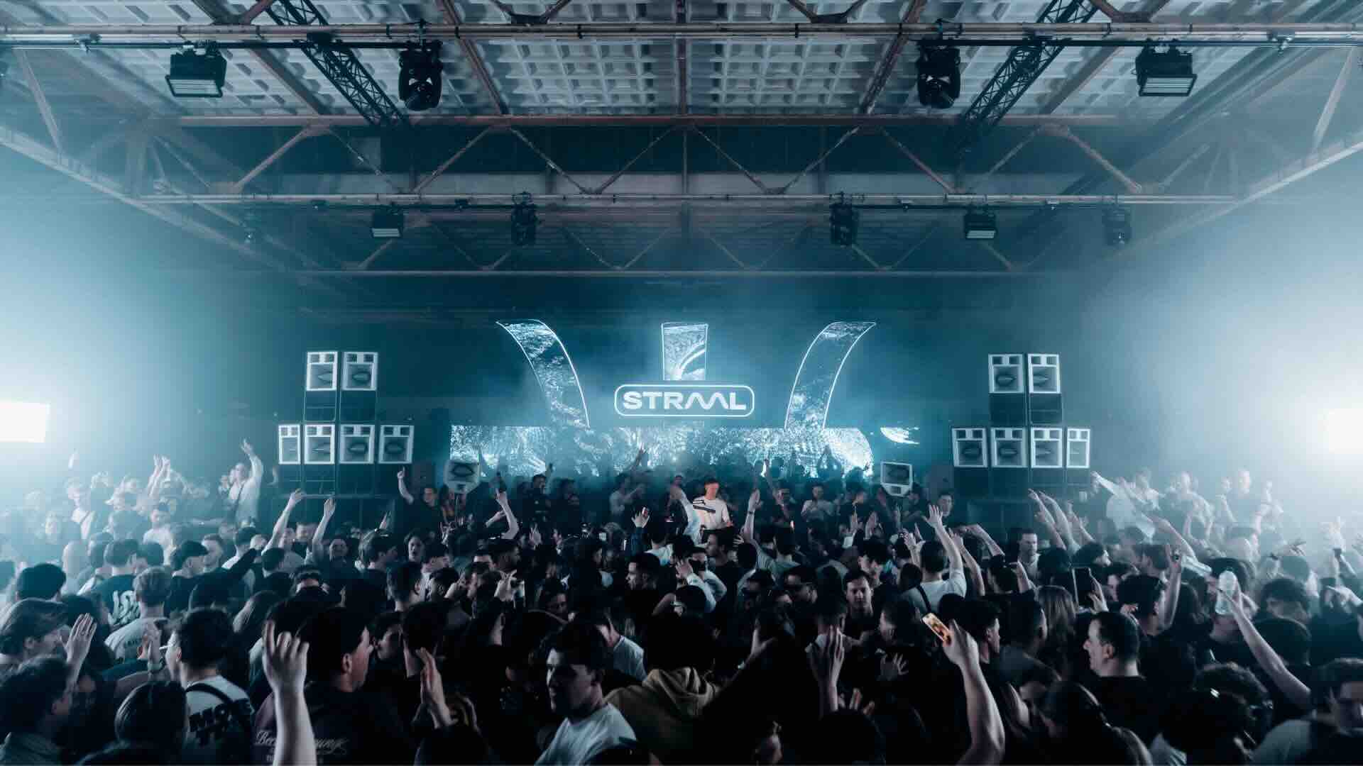 STRAAL Weerstand Indoor 2026