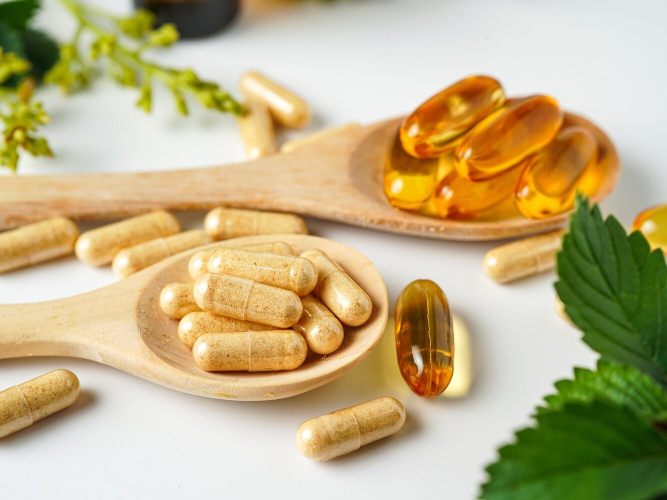 examples of herbal weight control drugs on wooden spoons