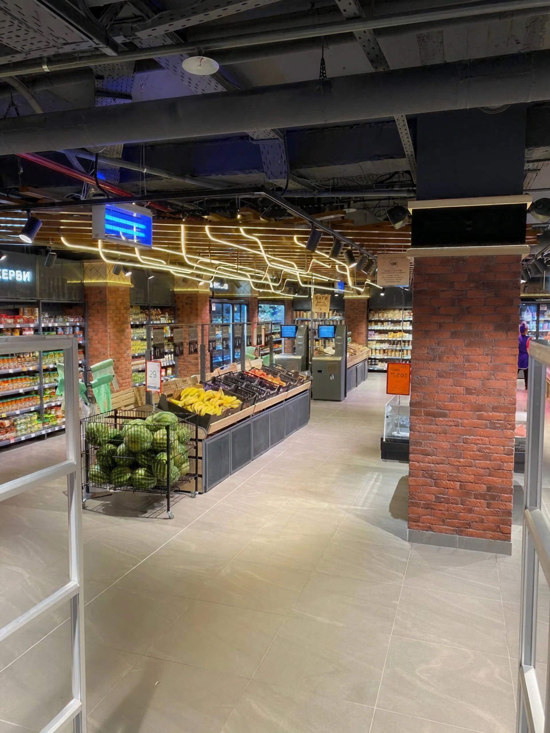 Woman Front Zoom Pose