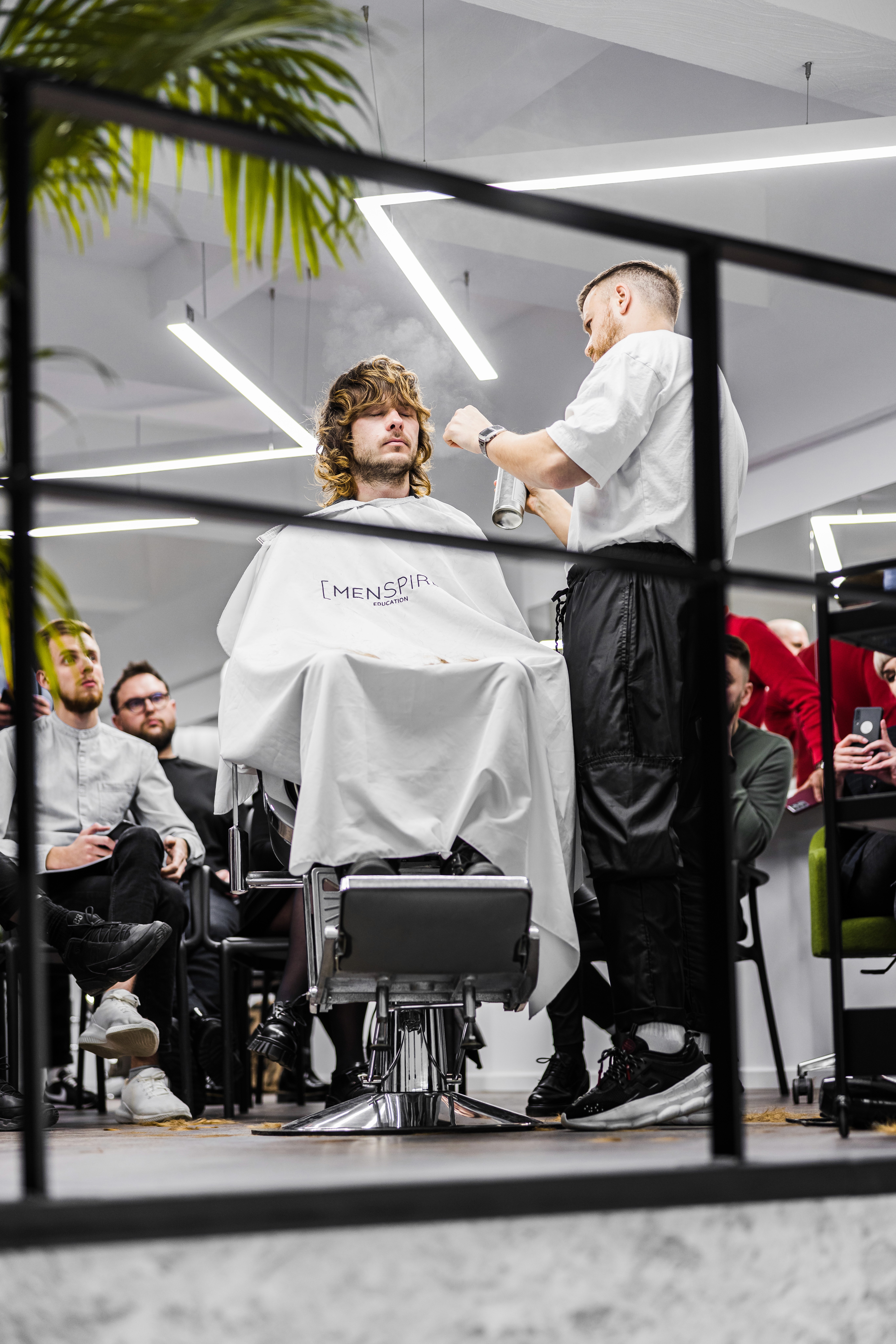 Contemporary Men's Hairdressing and Styling Dubai