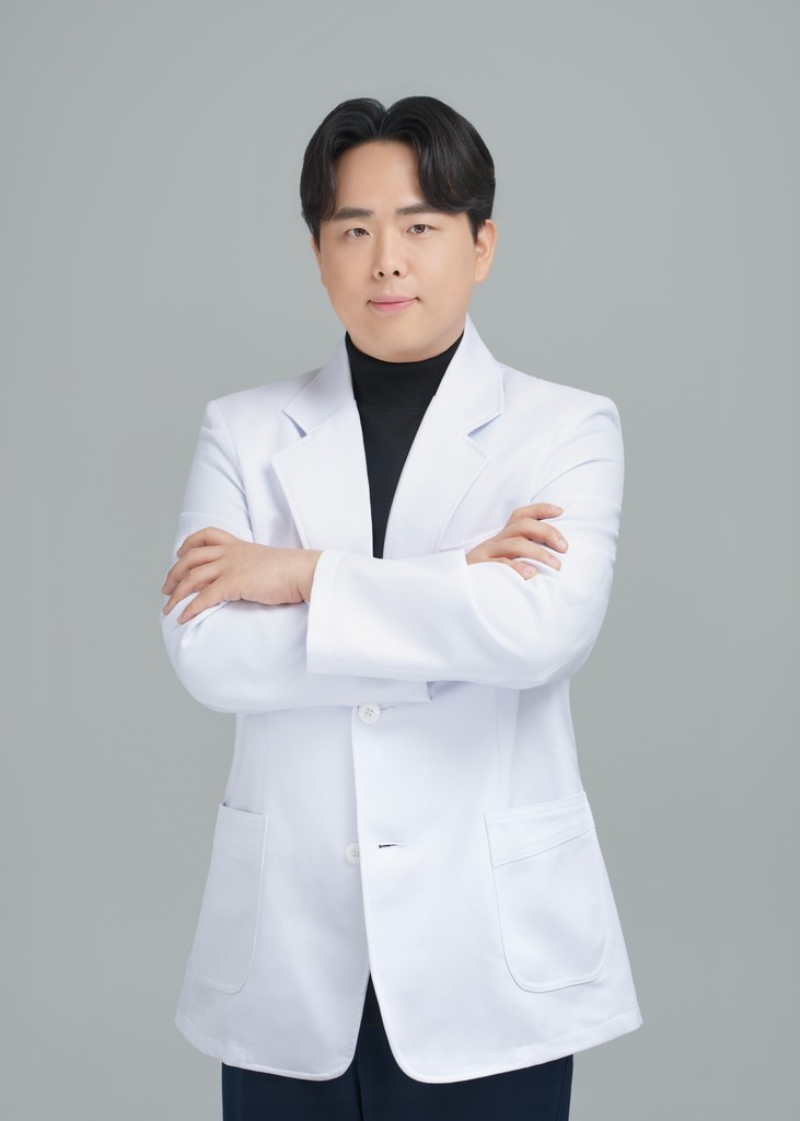 Rezero Medical Clinic Doctor Profile - Taebong Son