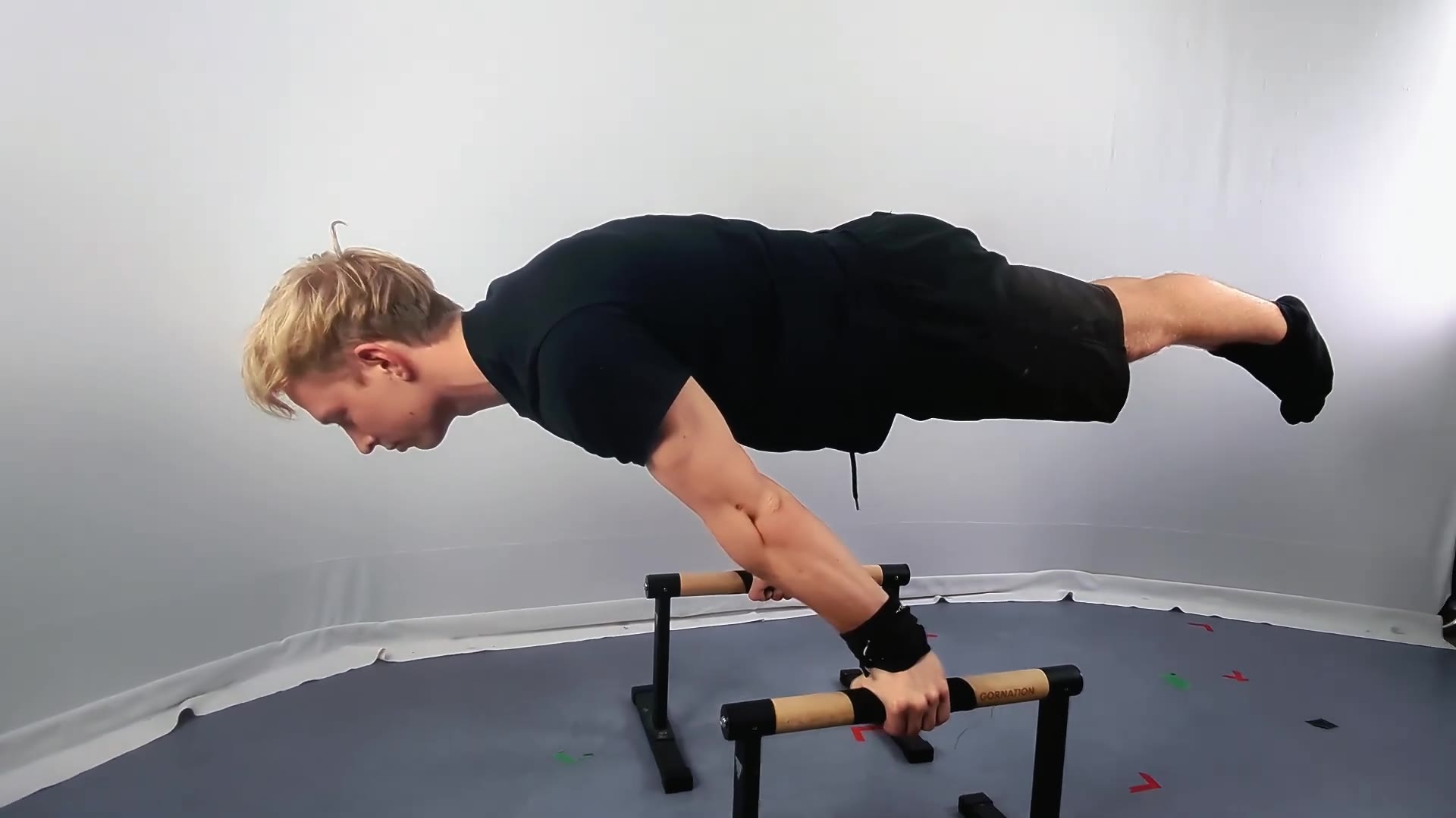 Full Planche hold
