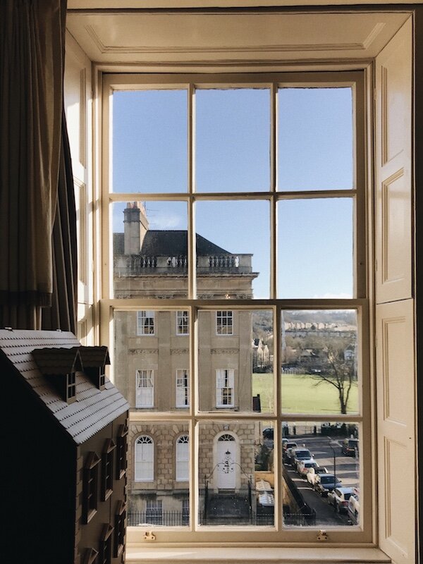  hotelroom bath no15greatpulterneystreet lottiemurphyblogger 