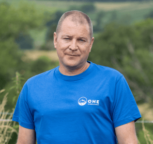 Solarock-installateur-panneaux-photovoltaique-Clermont-Ferrand-equipe-OHE-Frederic