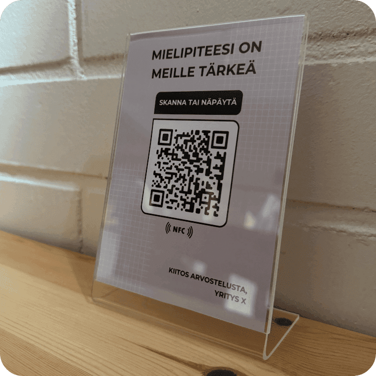 Revuu Akryylinen L-ständi