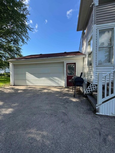 Photo 7 of 413 S Tyler Street, Lancaster