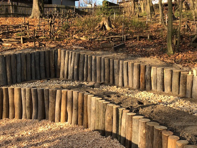 Pallisaden aus Robinienholz