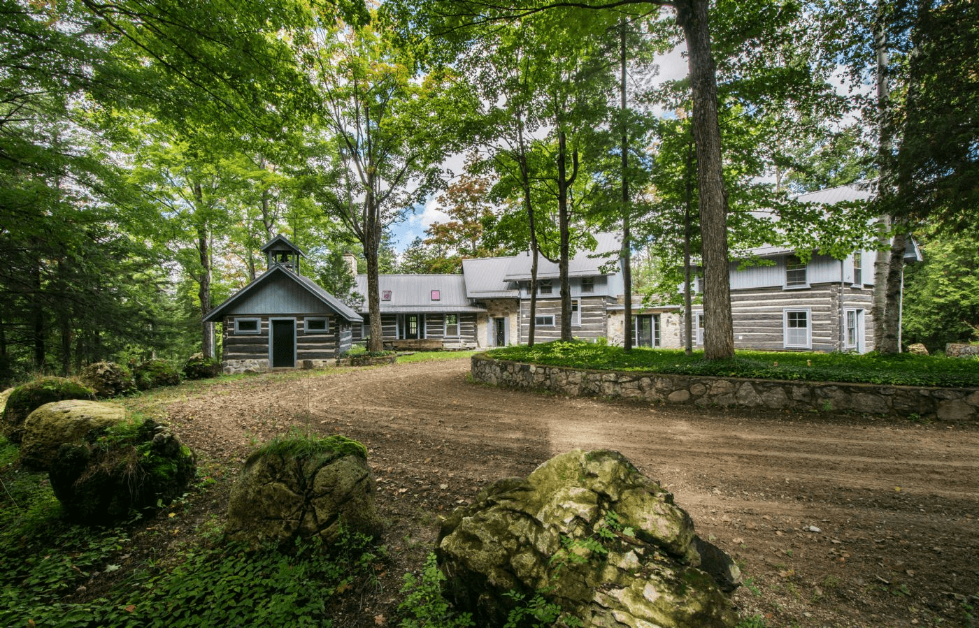 Real estate agent in Cobourg, ON