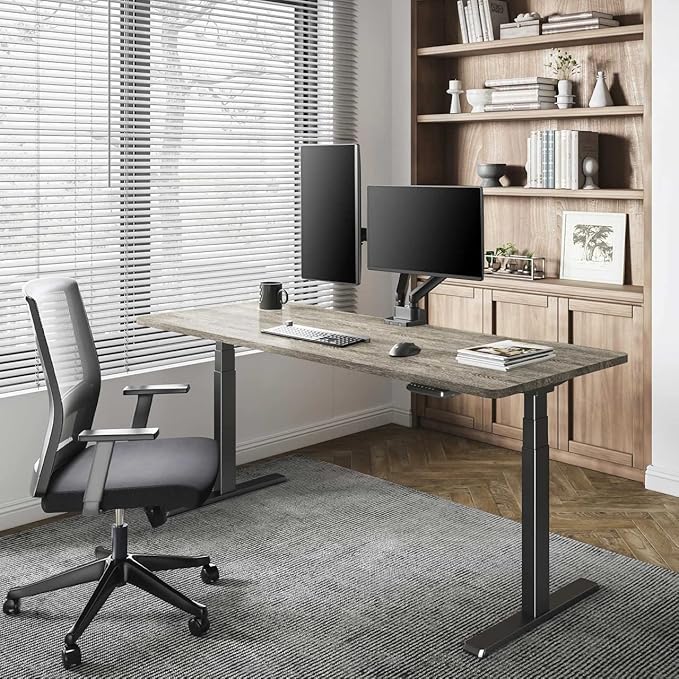 A perfect combination of sophistication and utility, the 70 inch standing desk fits any space.