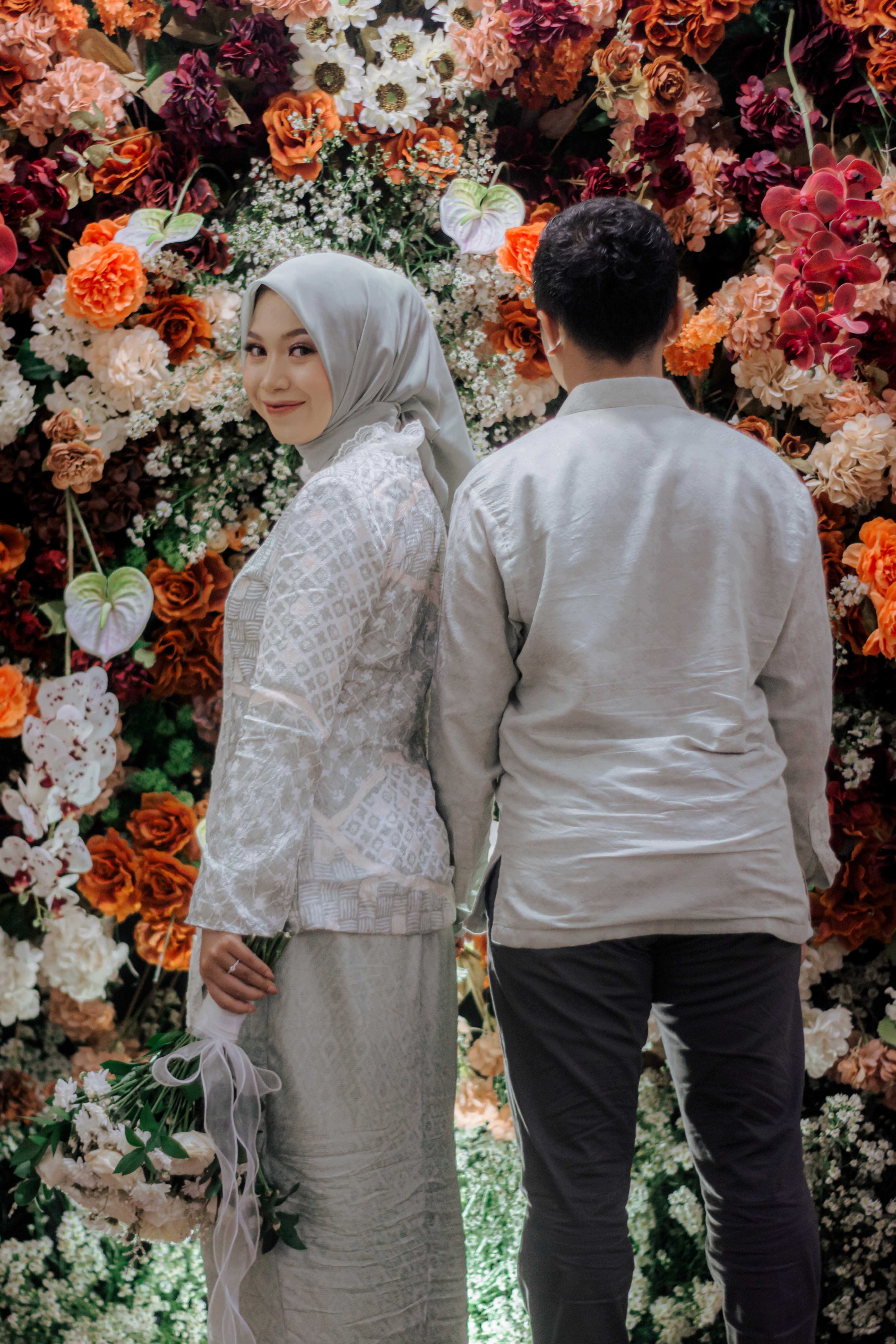 Pida & Tegar Engagement Photoshoot at House Jember