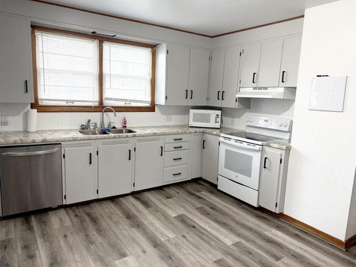 Photo 9 of 1560 Madison Street, Fennimore