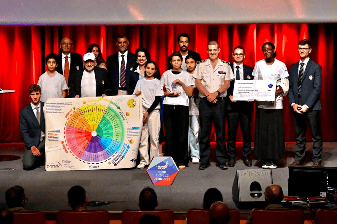 Délégation réunie lors du Prix Armées-Jeunesse 2026