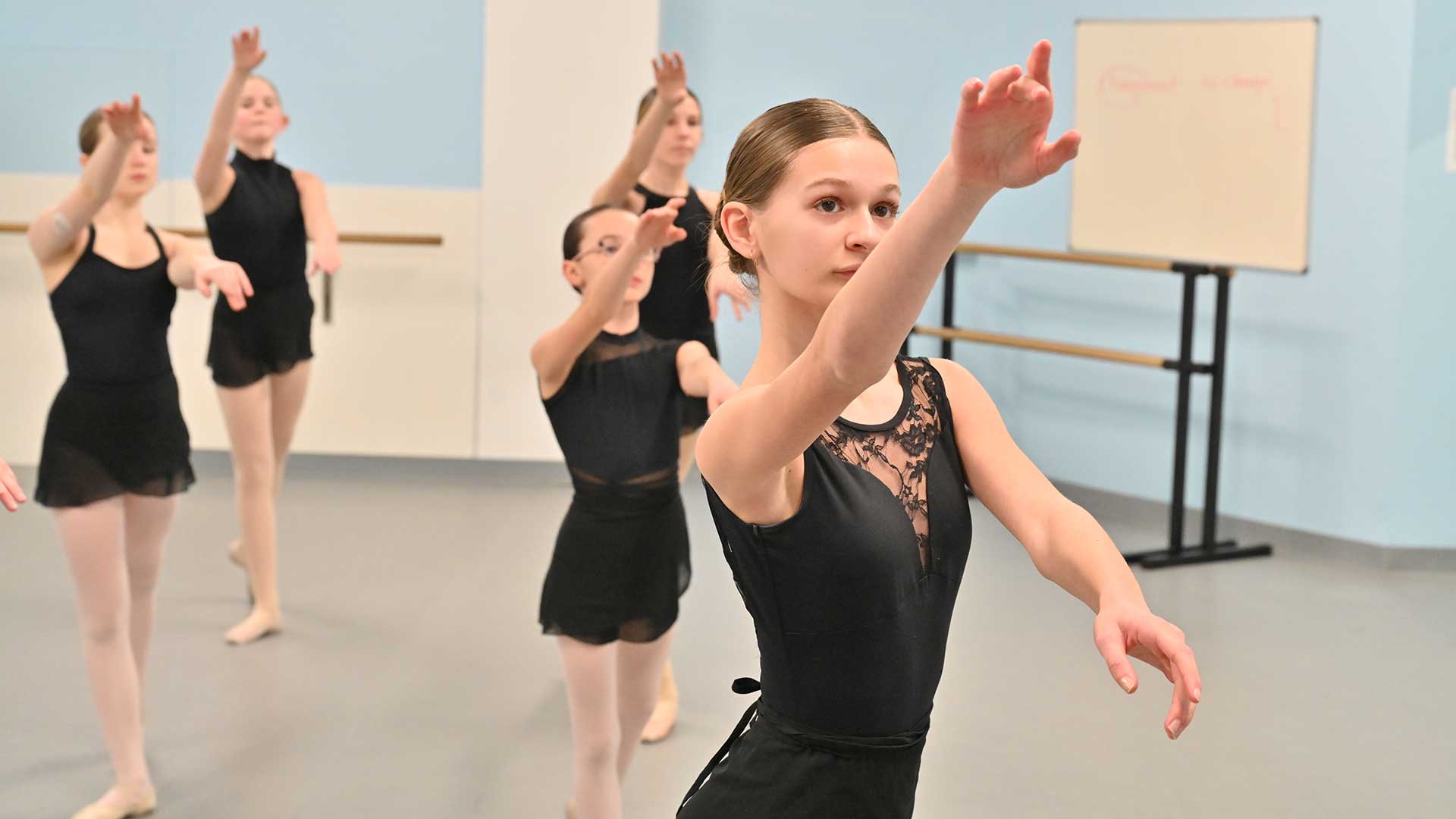 girls in ballet class
