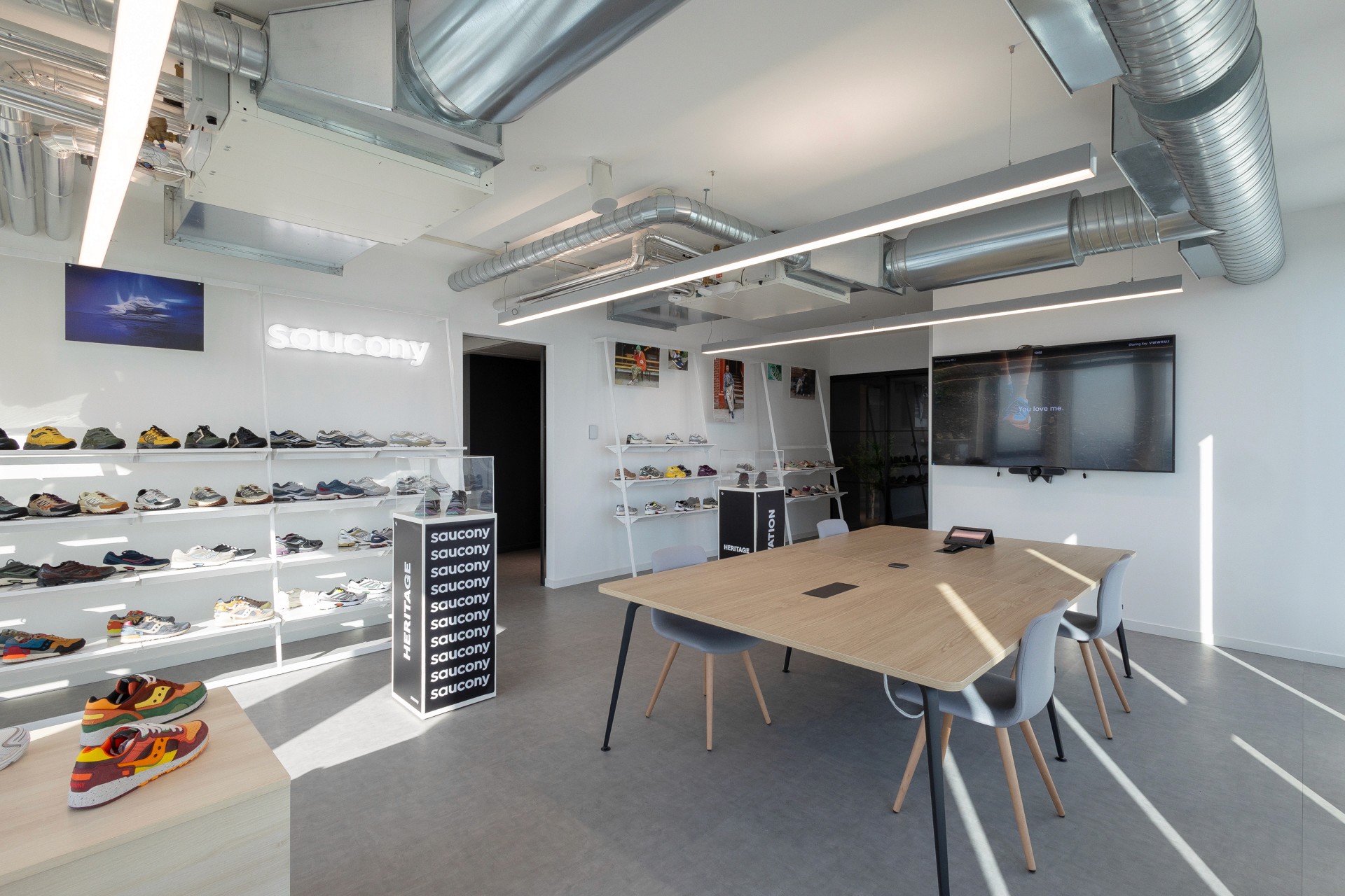 Showroom Design