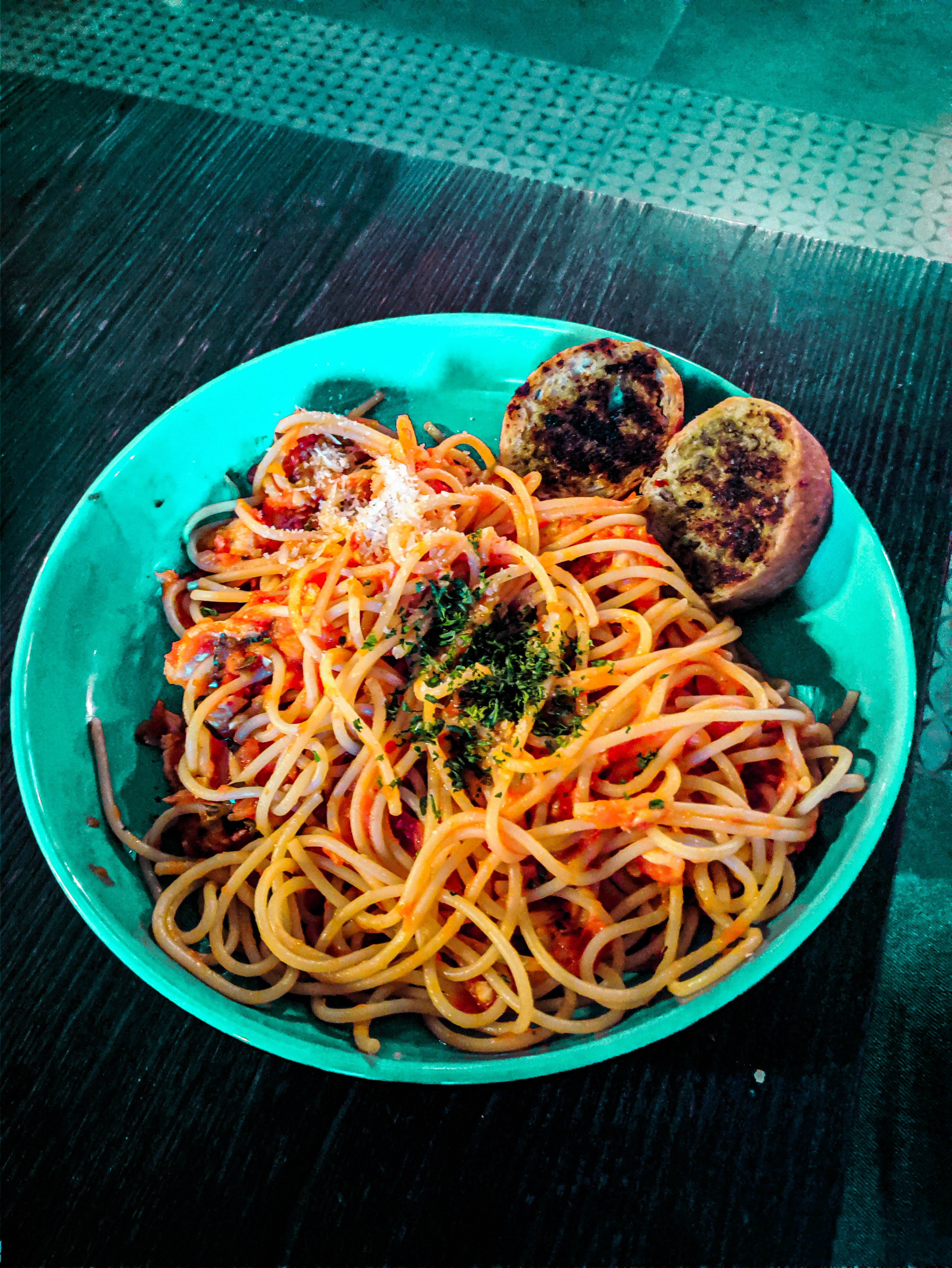 cooked noodles