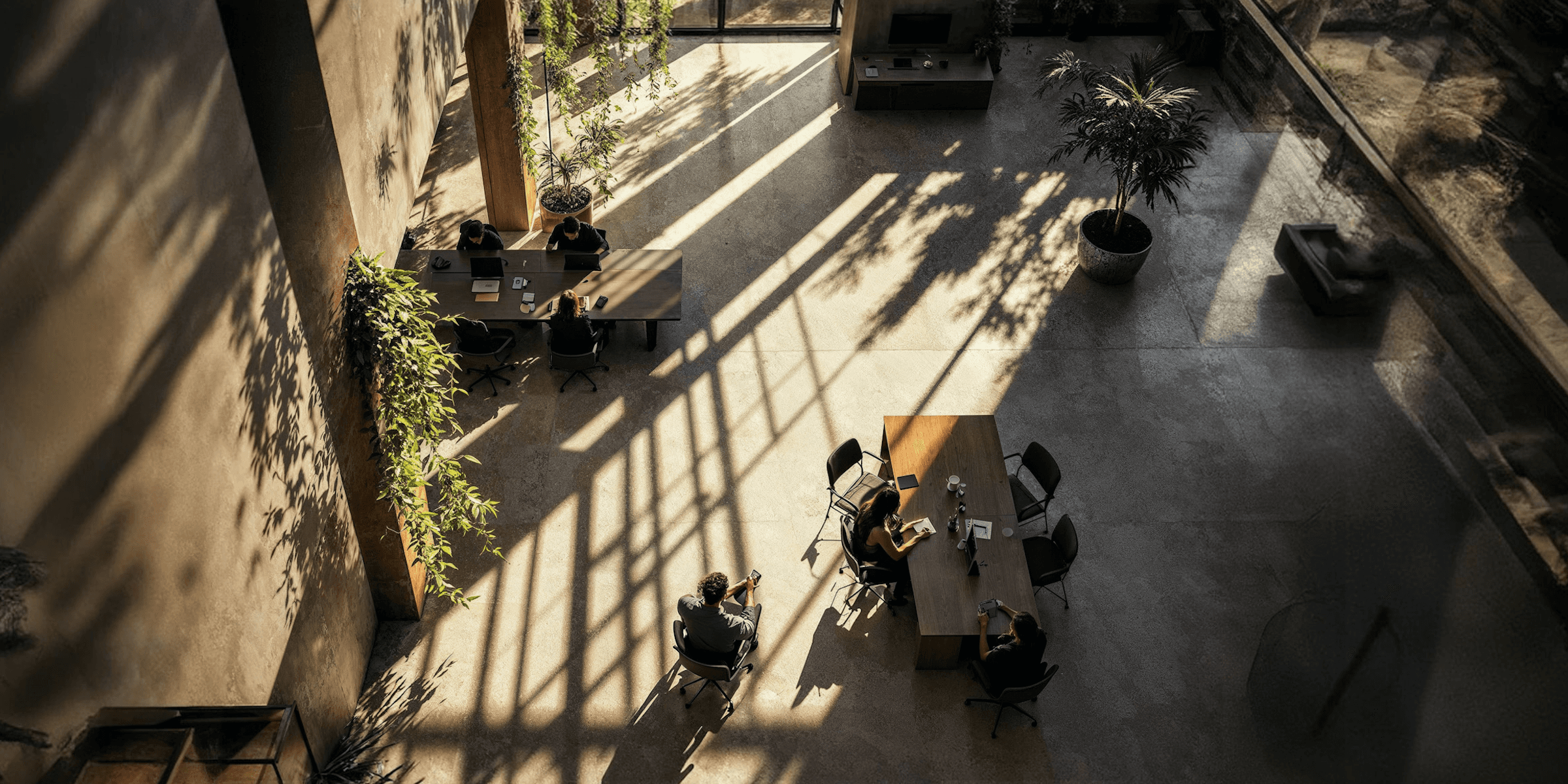 The creative minds behind Luut Stuudio – expert team in UI/UX and Brand Identity.