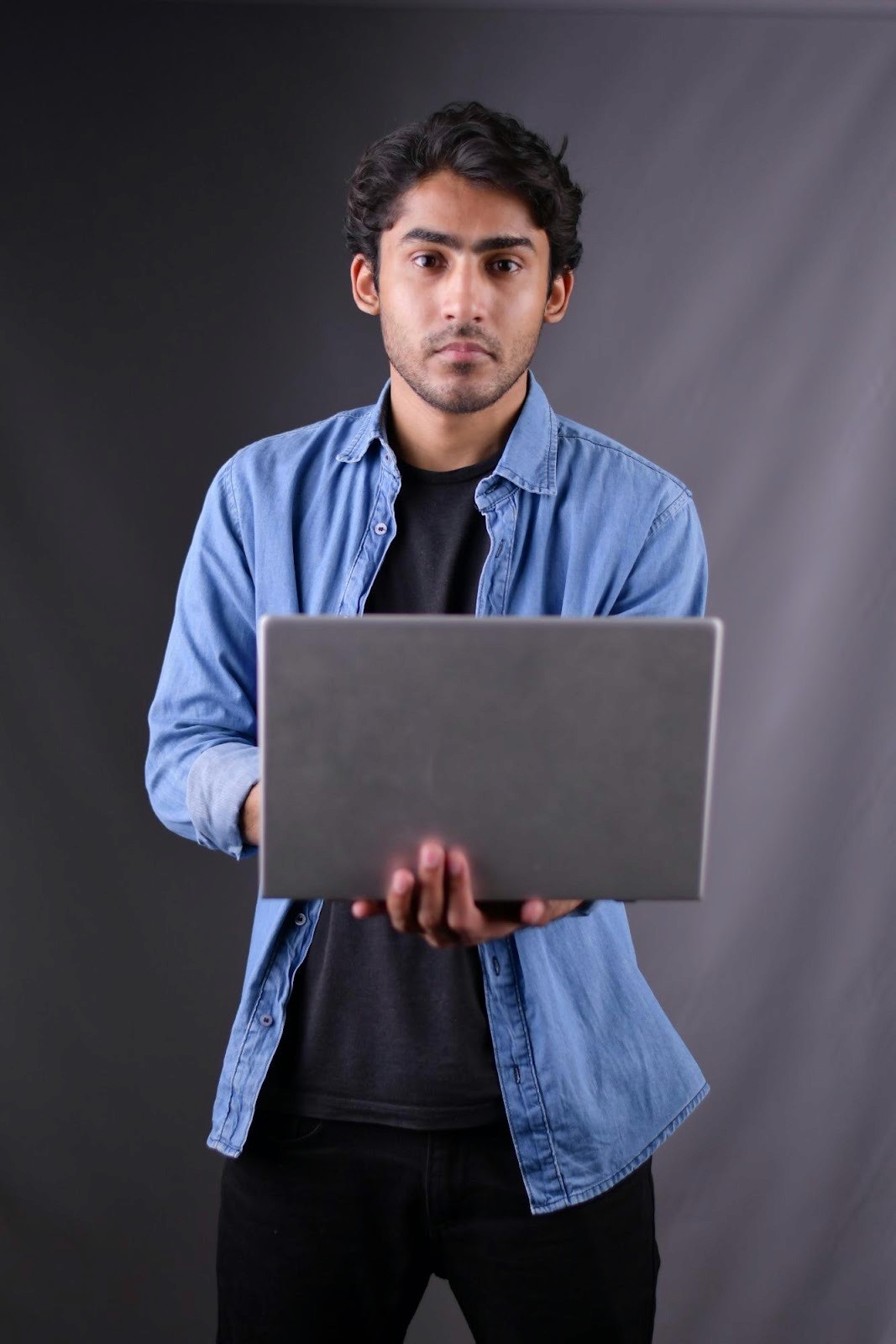 Illustration of a person facing ad campaign challenges on a computer