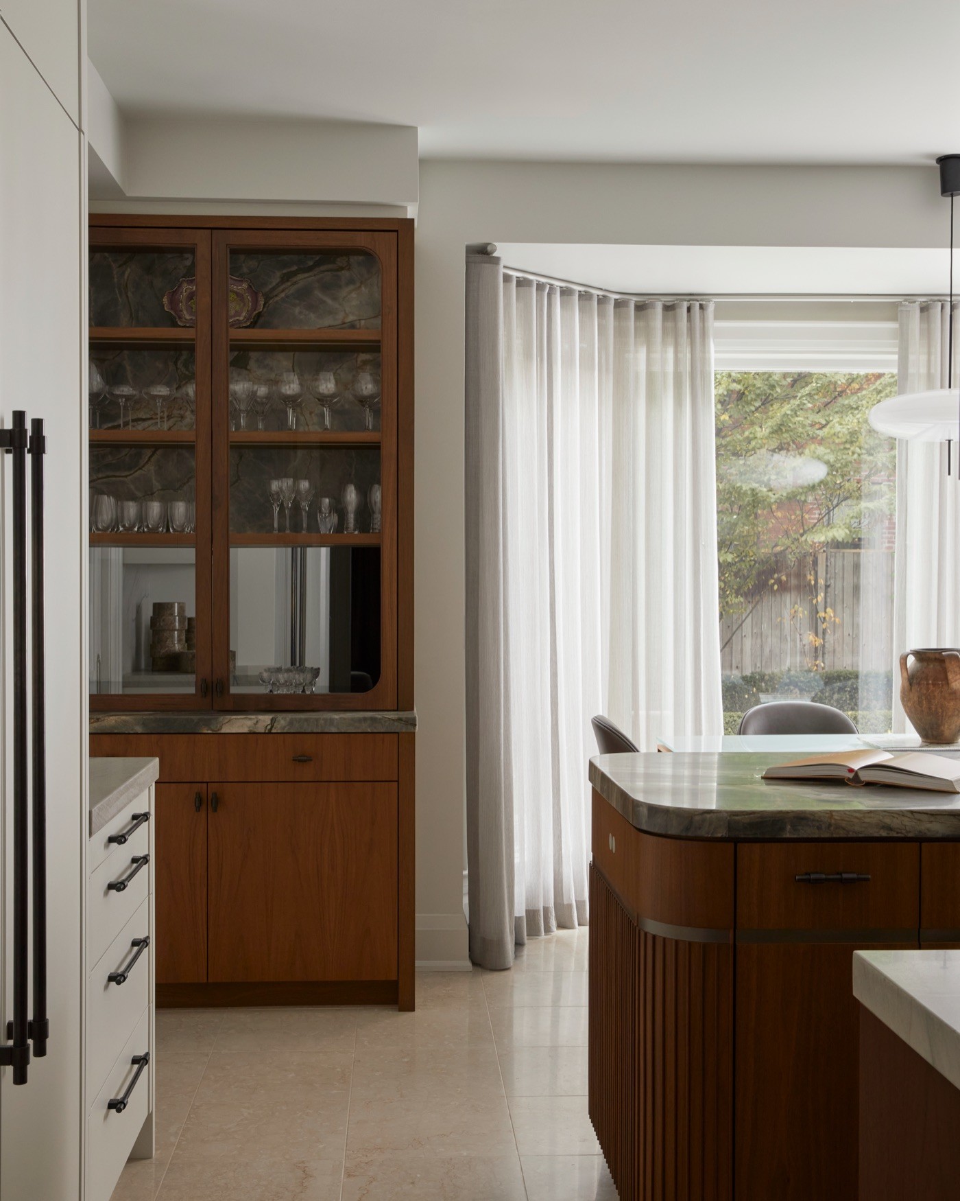 Rowanwood: kitchen, by Kim Lambert Design