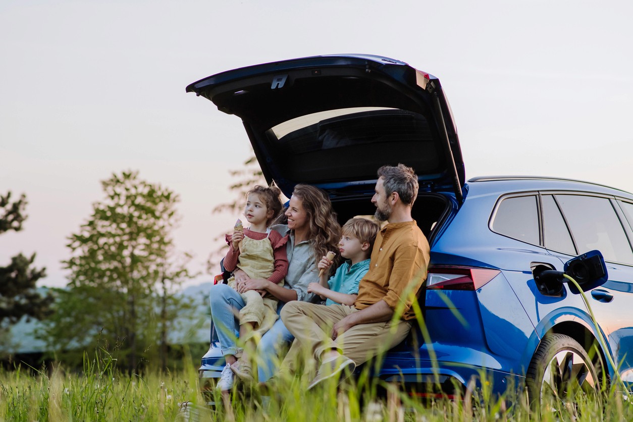 recharge-voiture-électrique-publique