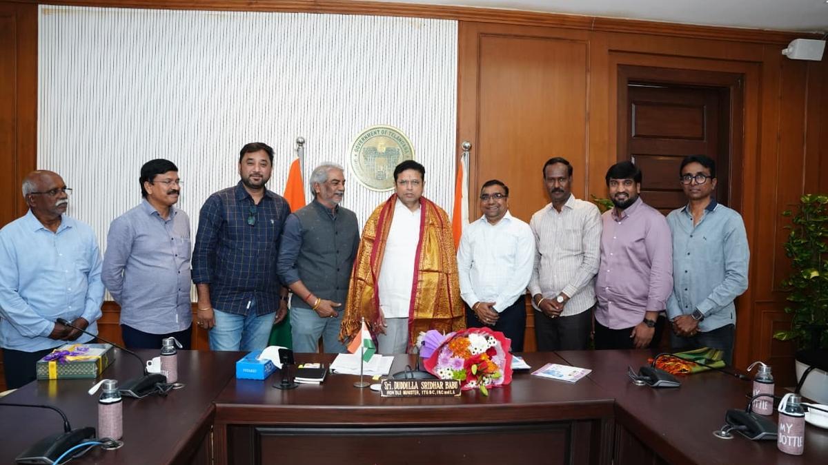 36 Units at Kondapur Industrial Park Ready to Open, 5,000 Jobs Expected news cover