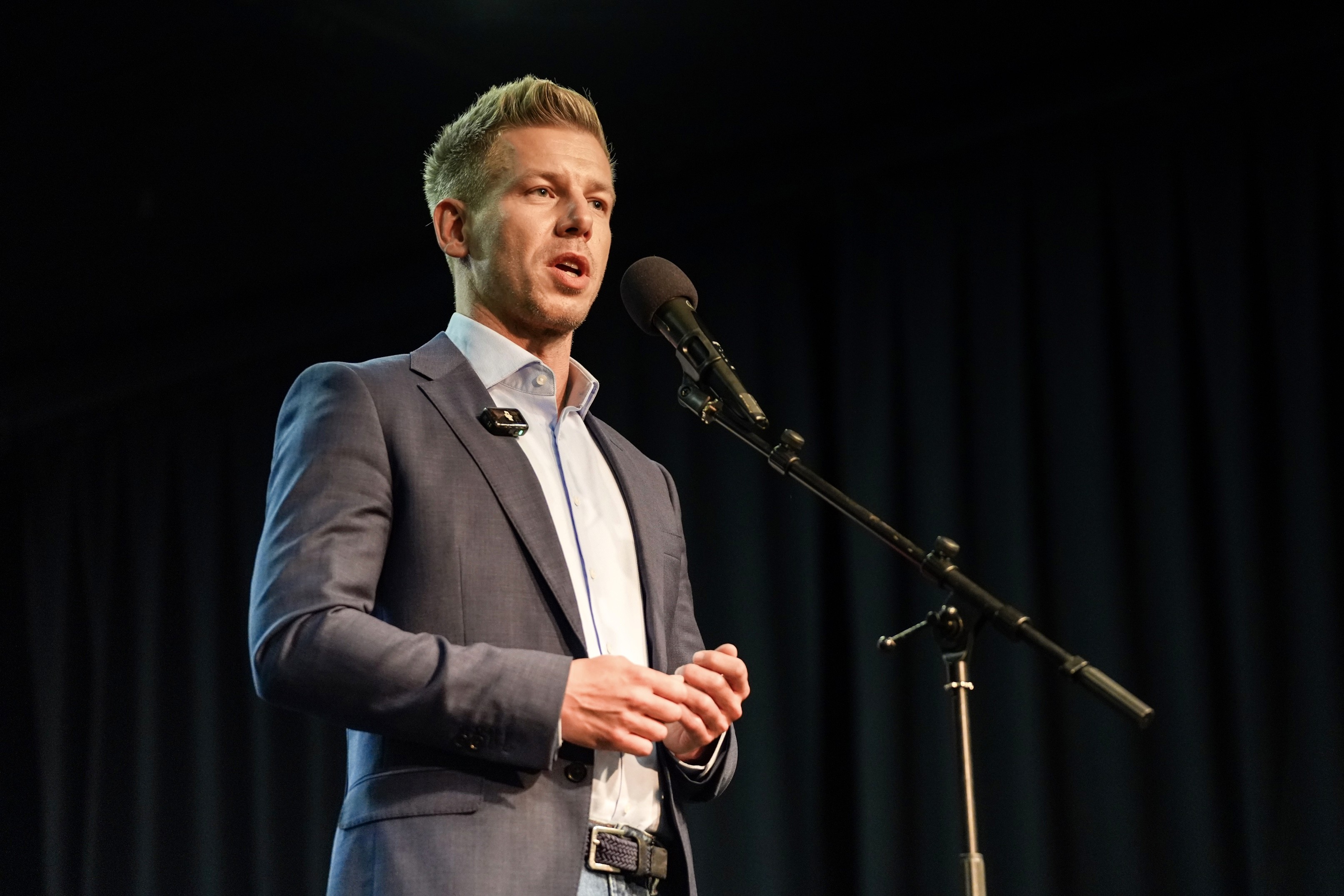 Magyarország jövőjét nem külföldön, hanem itthon írjuk